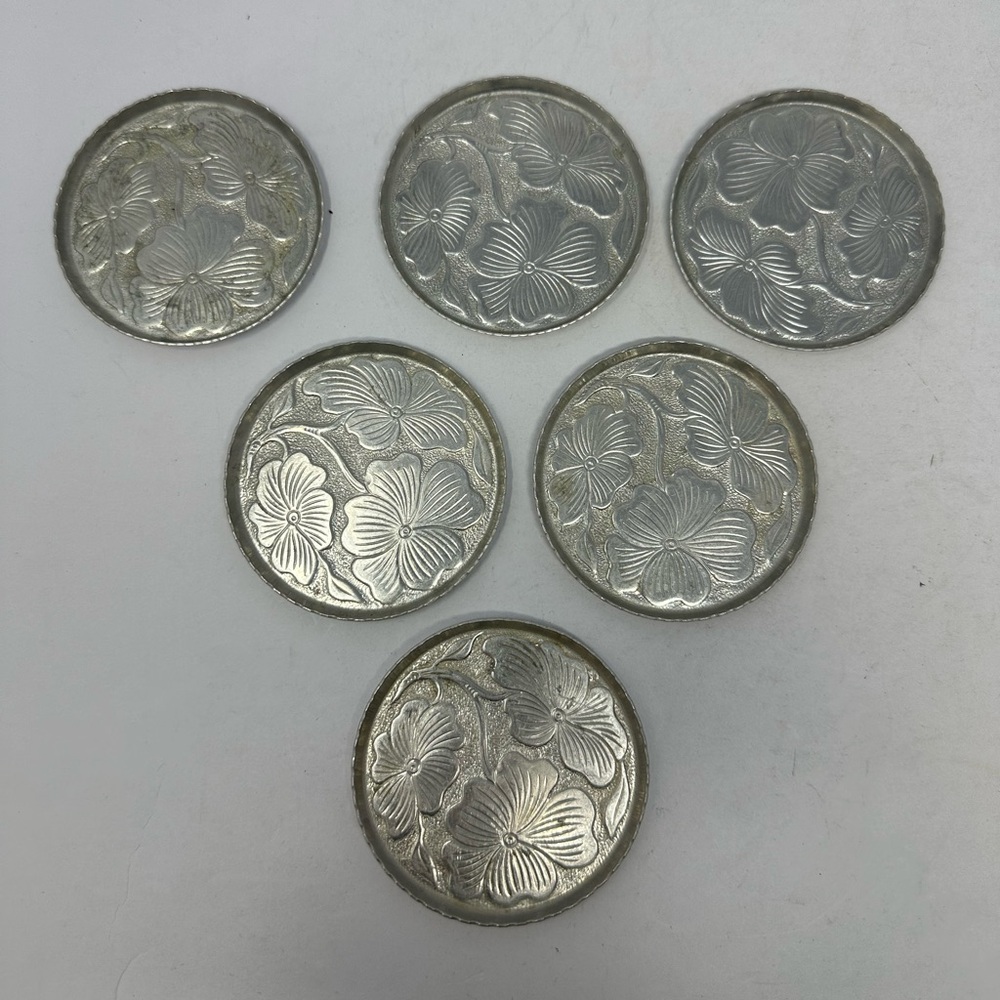 Vintage Everlast Forged Aluminum Coasters Floral Design Set of 6 Flower Set C3